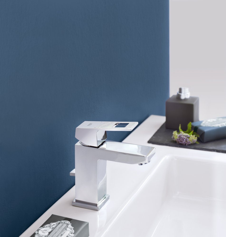 Смеситель для раковины Grohe Eurocube 23127000 хром