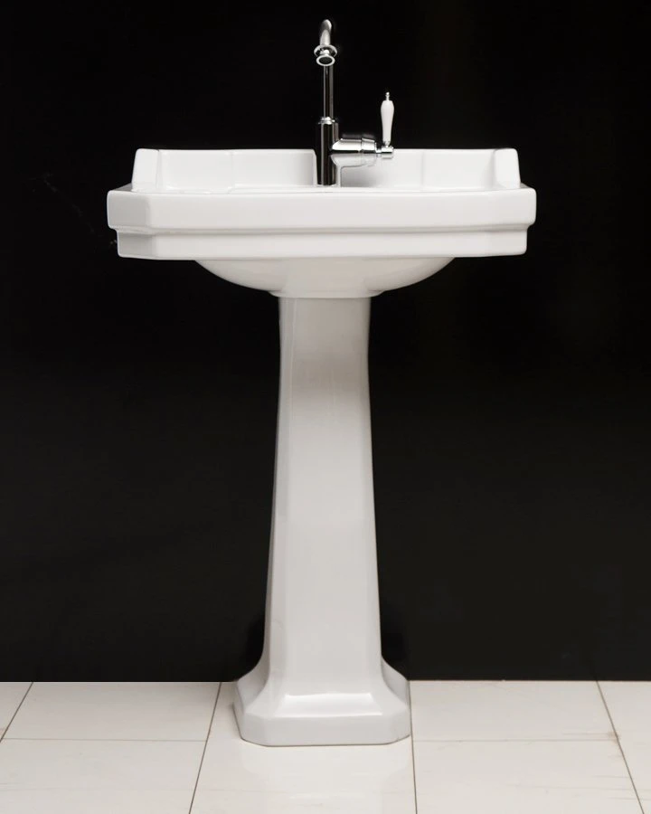 Пьедестал для раковины BelBagno TREVI BB135P