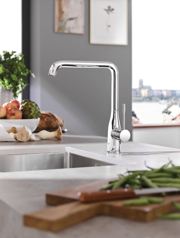 Смеситель для кухни Grohe Essence 30269000 хром