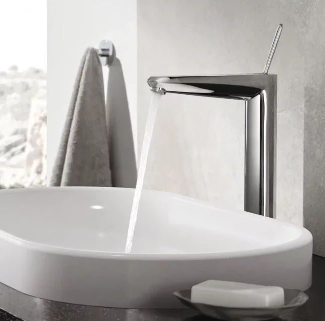 Смеситель для раковины Grohe Eurodisc joy 23428000 хром