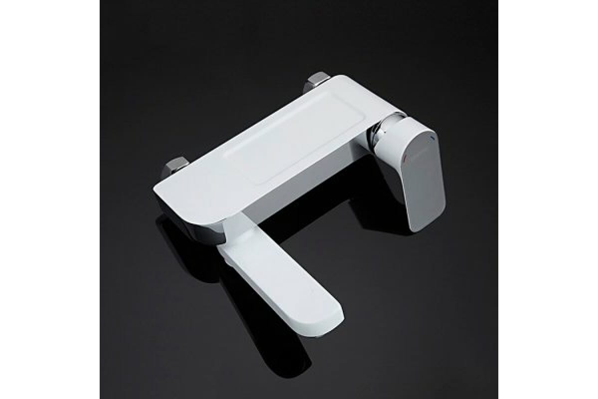 Смеситель для ванны с душем Gappo G3248 белый / хром