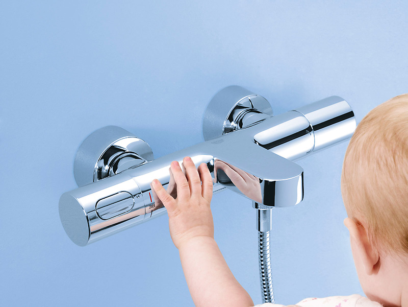 Термостатический смеситель Grohe Grohtherm 3000 Cosmopolitan 34276000 для ванны с душем, хром