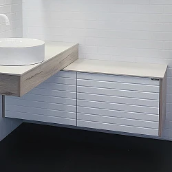 Тумба с раковиной Comforty Клеон 120 00-00001851CF белый / дуб дымчатый, с белой столешницей