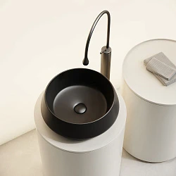 Раковина накладная Ceramica Nova Maya CN12004MB черная матовая