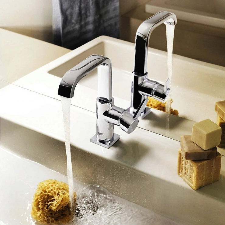 Смеситель для раковины Grohe Allure 23076000 хром