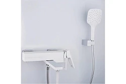 Смеситель для ванны с душем Gappo G3217-8 белый / хром