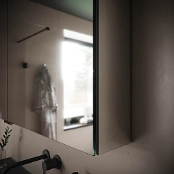 Зеркальный шкаф для ванной комнаты  SANCOS Hilton 900x148х740 мм, с LED подсветкой, арт .Z900