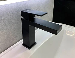Смеситель для раковины Timo Selene 2061/03F черный матовый