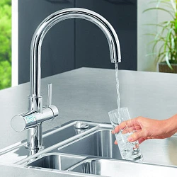 Смеситель для кухни Grohe Blue 33251000 хром