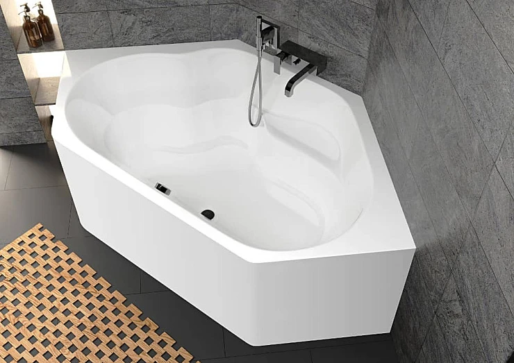 Акриловая ванна Riho Winnipeg 145x145 Plug & Play B010011005 белая глянцевая